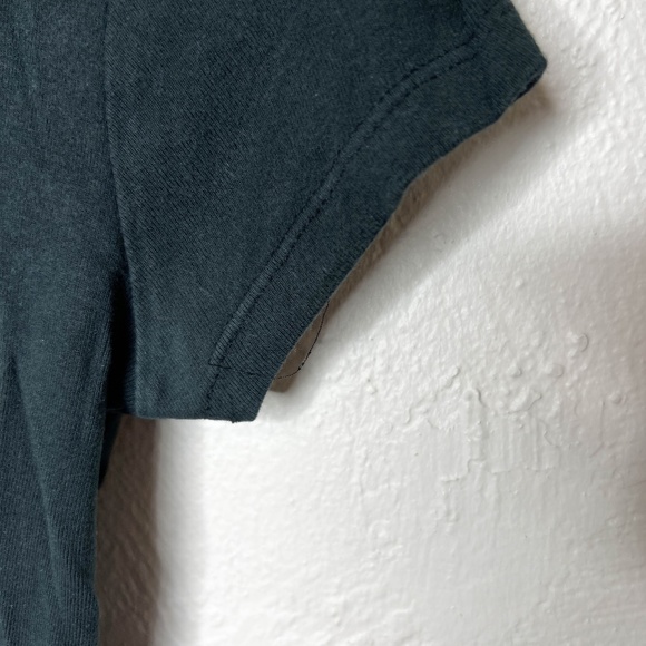 Vintage Emily Strange See Emily Play Graphic Cap Sleeve Tee Shirt XS - Picture 9 of 14